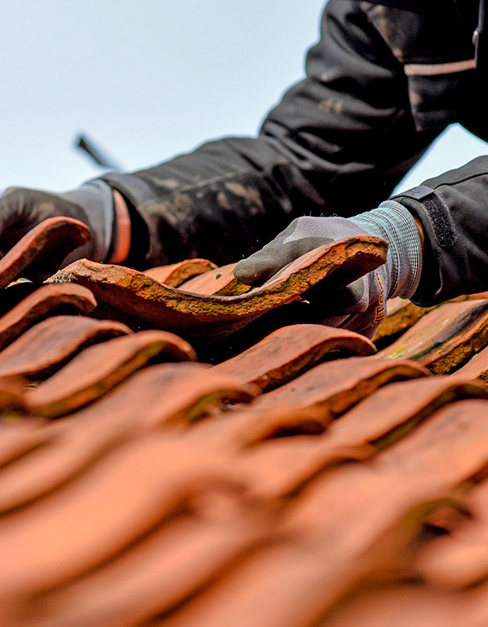 Couvreur à Saulx-Les-Chartreux (91160) dans le Val d'Oise. Couvreur à Saulx-Les-Chartreux (91160) dans le Val d'Oise.
