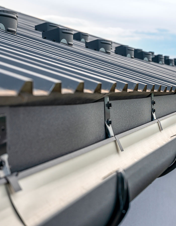 Pose et réparation de gouttière à Saulx-Les-Chartreux (91160) dans le Val d'Oise Pose et réparation de gouttière à Saulx-Les-Chartreux (91160) dans le Val d'Oise